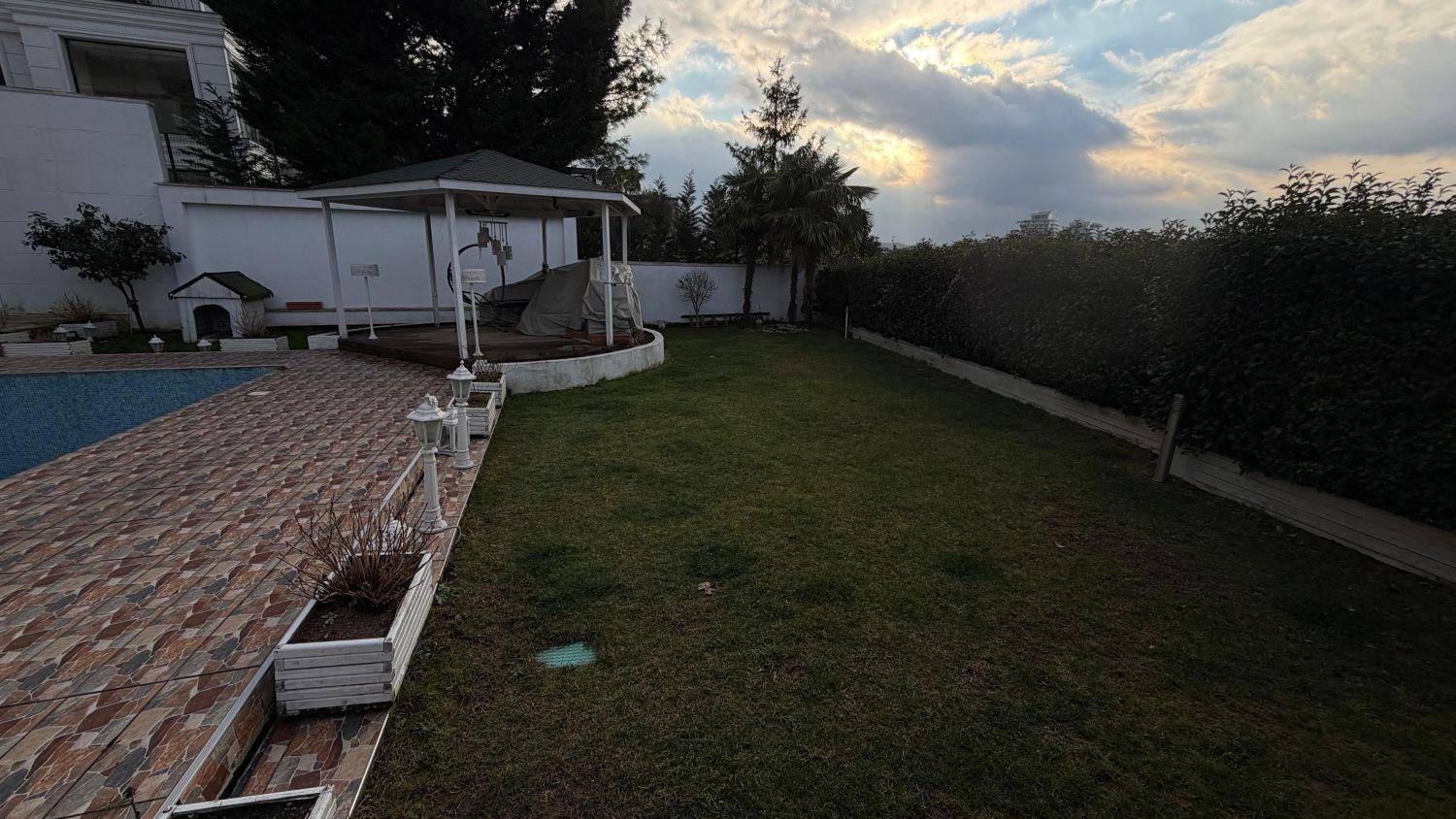 Acarkent C-Type Villa for Sale | Panoramic View & Private Pool