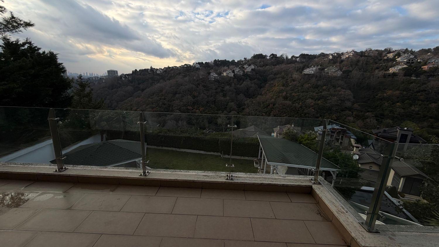 Acarkent C-Type Villa for Sale | Panoramic View & Private Pool