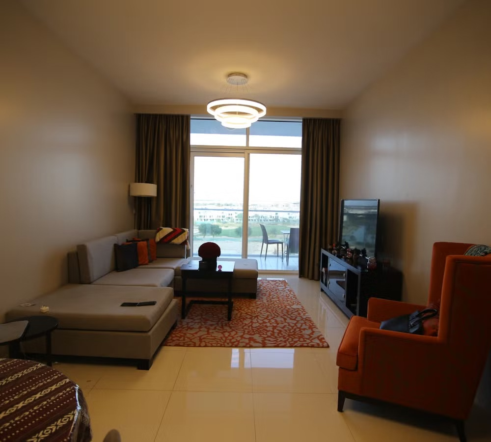 Tenanted | Luxury 1 Bedroom Apartment