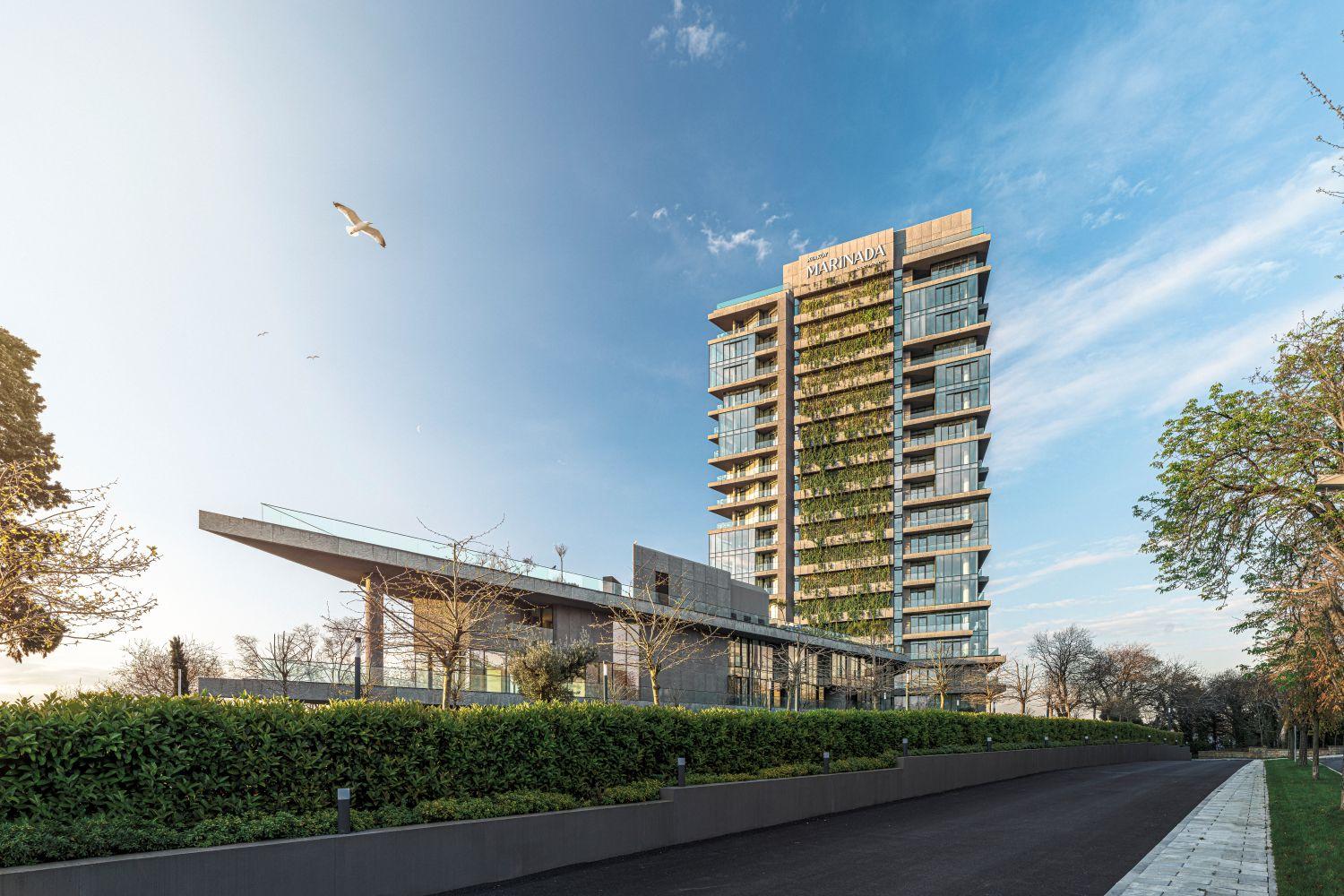 Ataköy Marinada Residence: Luxury 1+1 Dublex Apartment Waterfront in Istanbul - Suitable for Citizenship