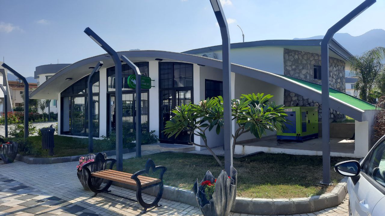 One Bedroom Apartment in Atoll Park