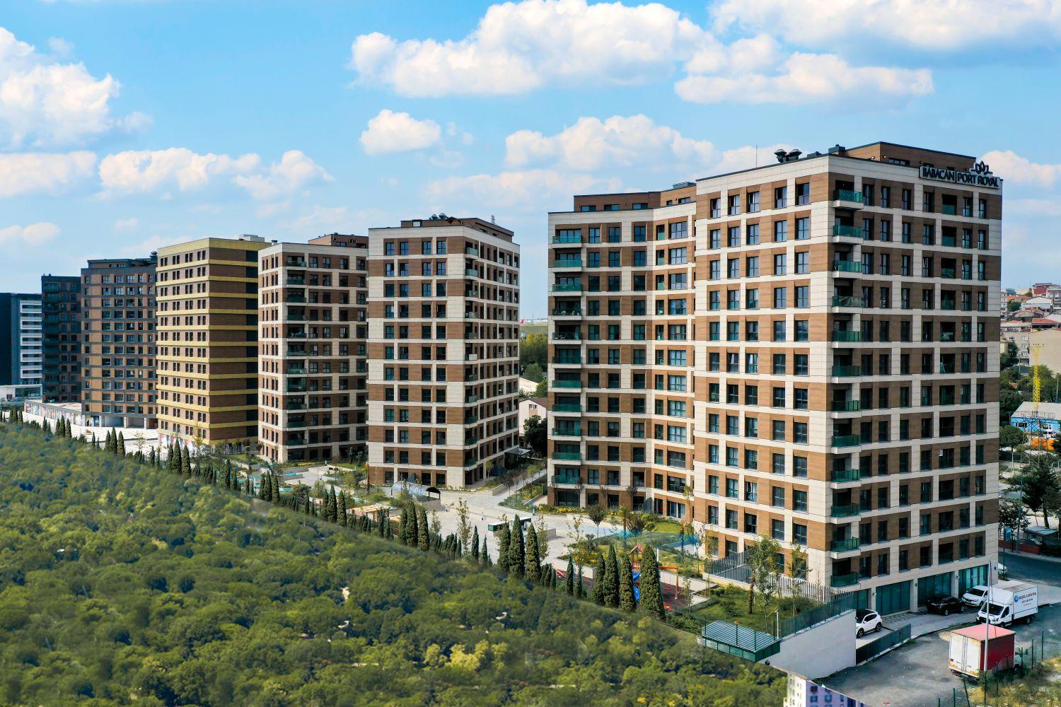 Babacan Port Royal Küçükçekmece: 1+1 Apartment for Sale