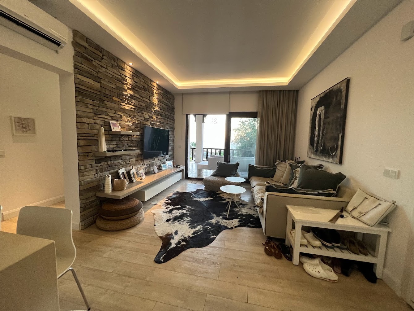 Apartamento dúplex de 3+1 con vistas al mar y a la piscina en el complejo Babil Gardens