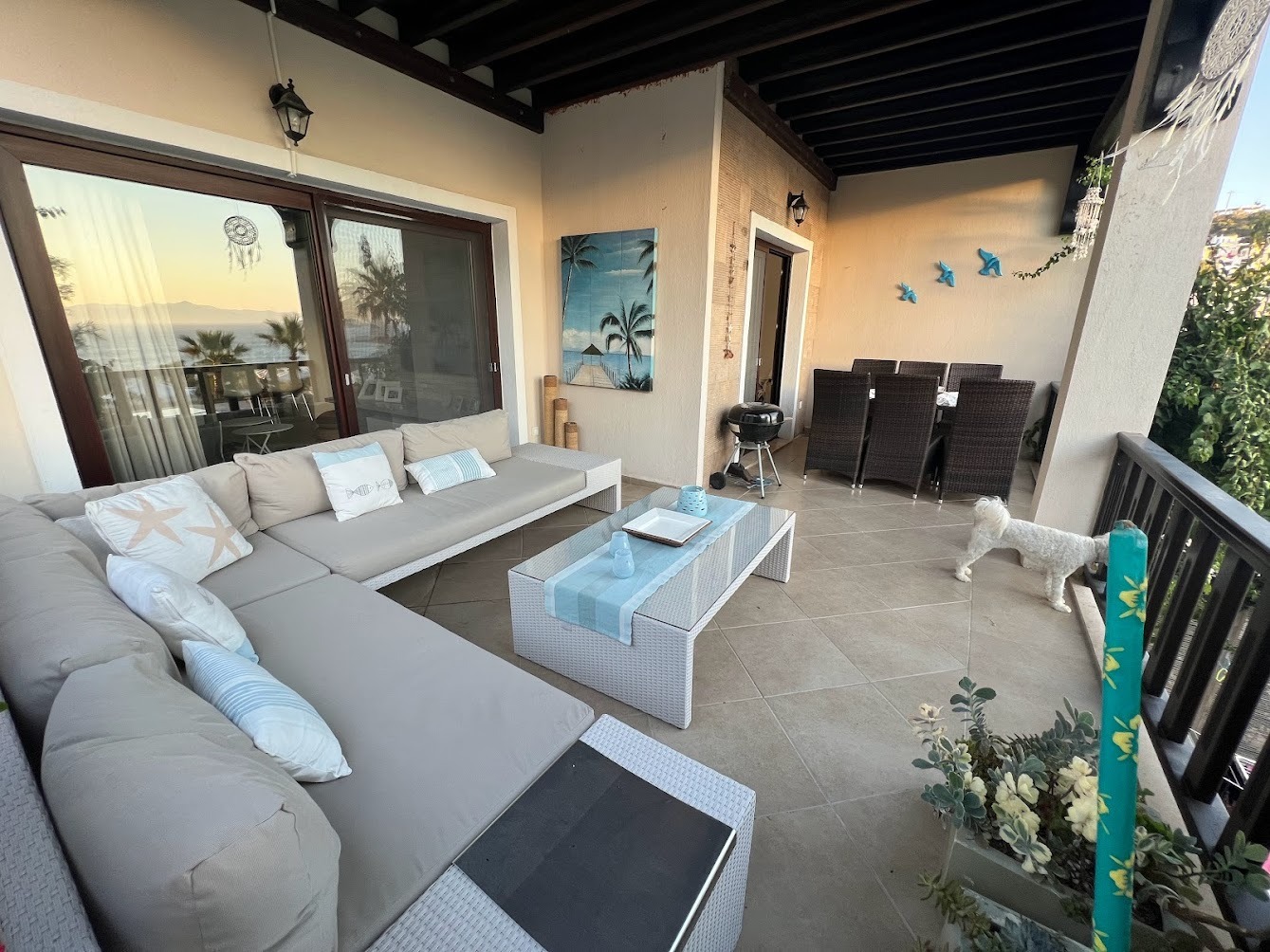 Apartamento dúplex de 3+1 con vistas al mar y a la piscina en el complejo Babil Gardens