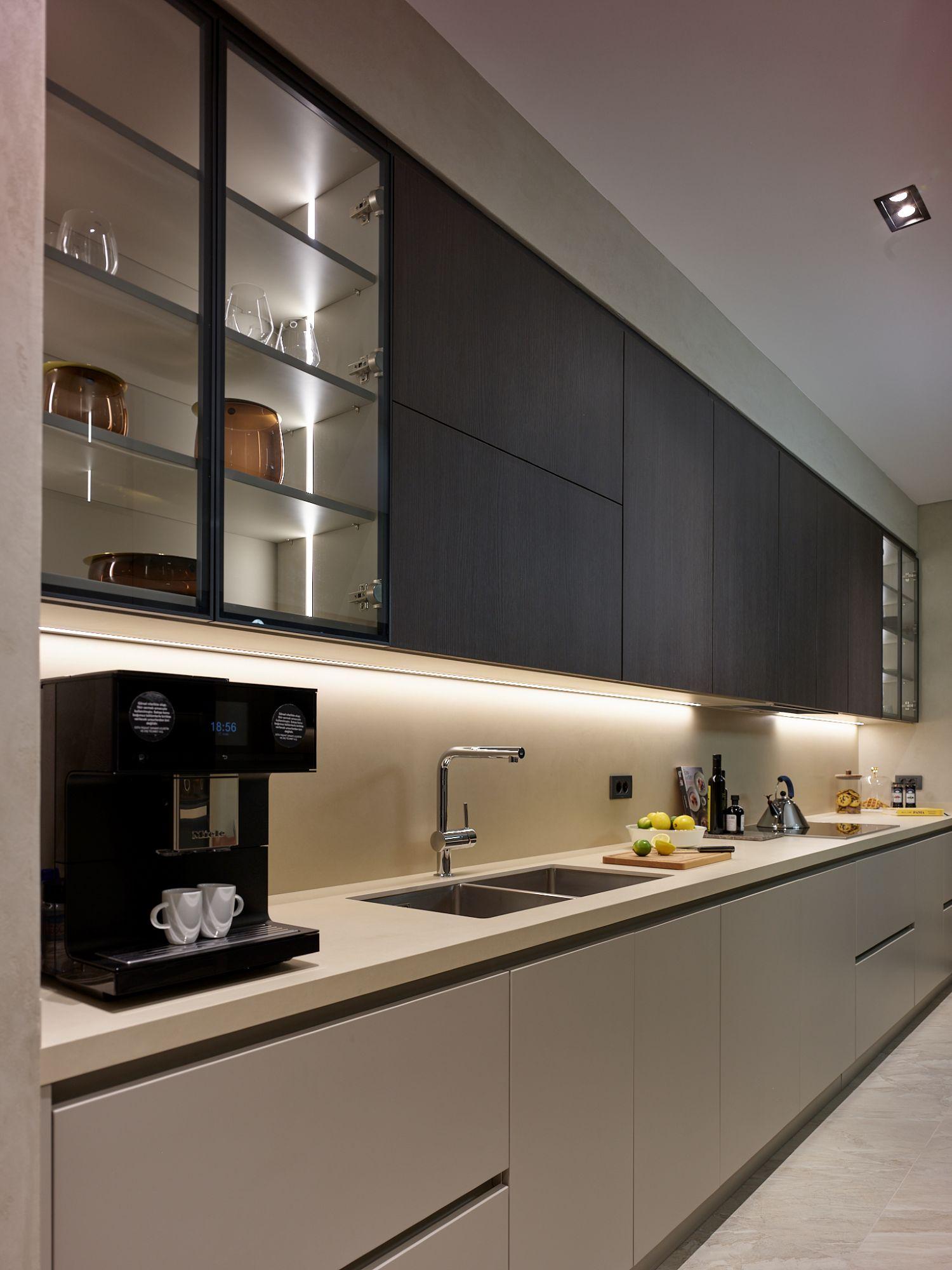 Luxury 2+1 Apartment in Benesta Center Project - Suitable for Citizenship