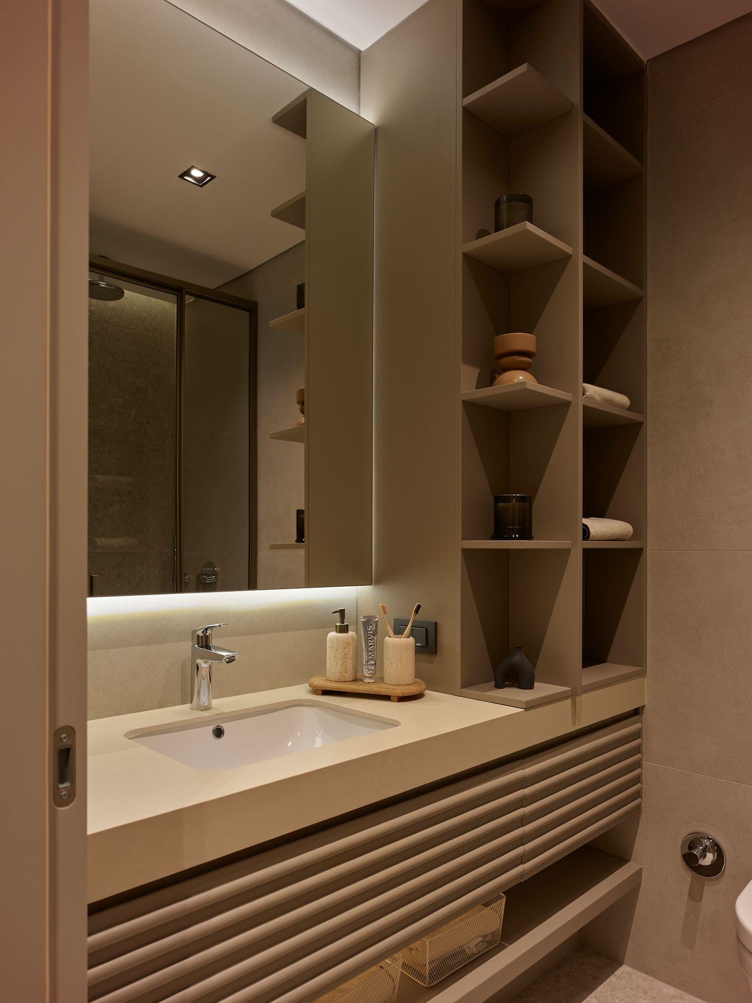 Luxury 2+1 Apartment in Benesta Center Project - Suitable for Citizenship