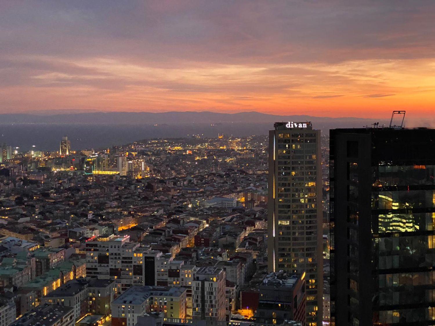 Bomonti Residences by Rotana: Luxury 1+1 Apartment - Suitable for Citizenship