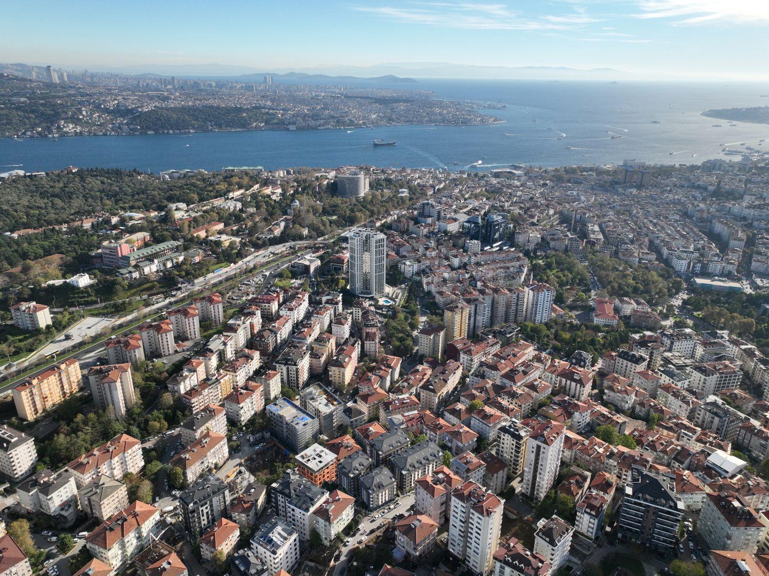 Bosphorus Beşiktaş: Luxury Ready-to-Move-in 3+1 Apartment - Suitable for Citizenship