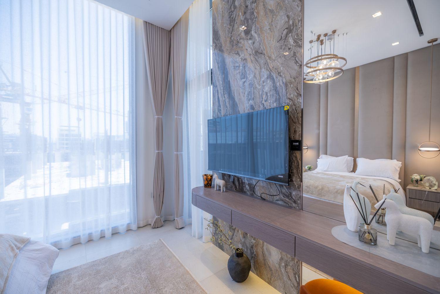 Coral at Jumeirah Garden City - 1 Bedroom Apartment - Ready-to-Move Homes