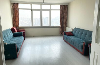 شقة واسعة بغرفتي نوم في مجمع في تاور | إسنيورت