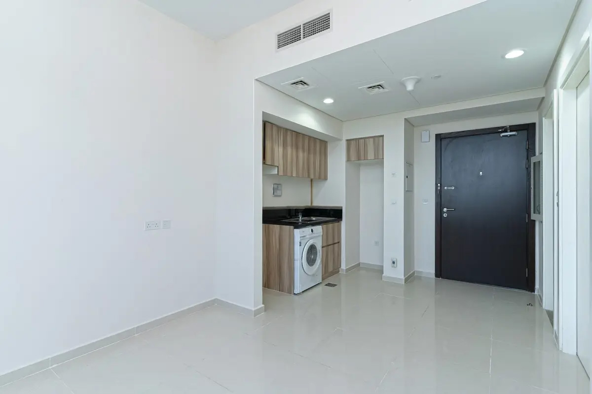 Golf Vita A - 1 Bedroom Apartment-Golf Course View | Tenanted | High Floor