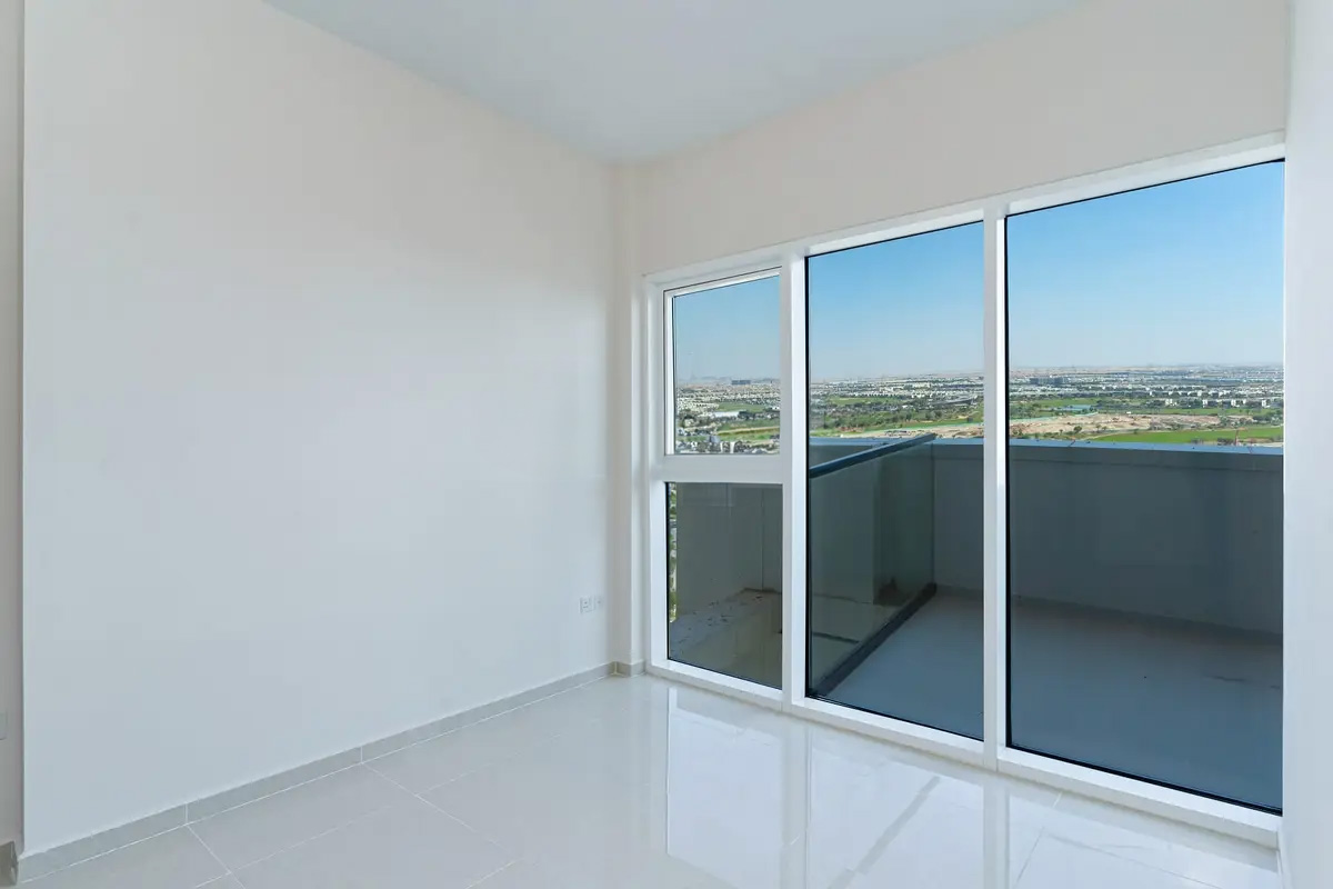 Golf Vita A - 1 Bedroom Apartment-Golf Course View | Tenanted | High Floor