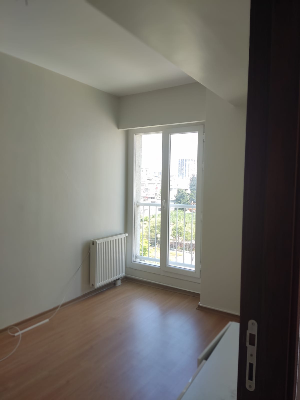 Ready To Move 2+1 Flat With Sea View In Güneşli Park Houses