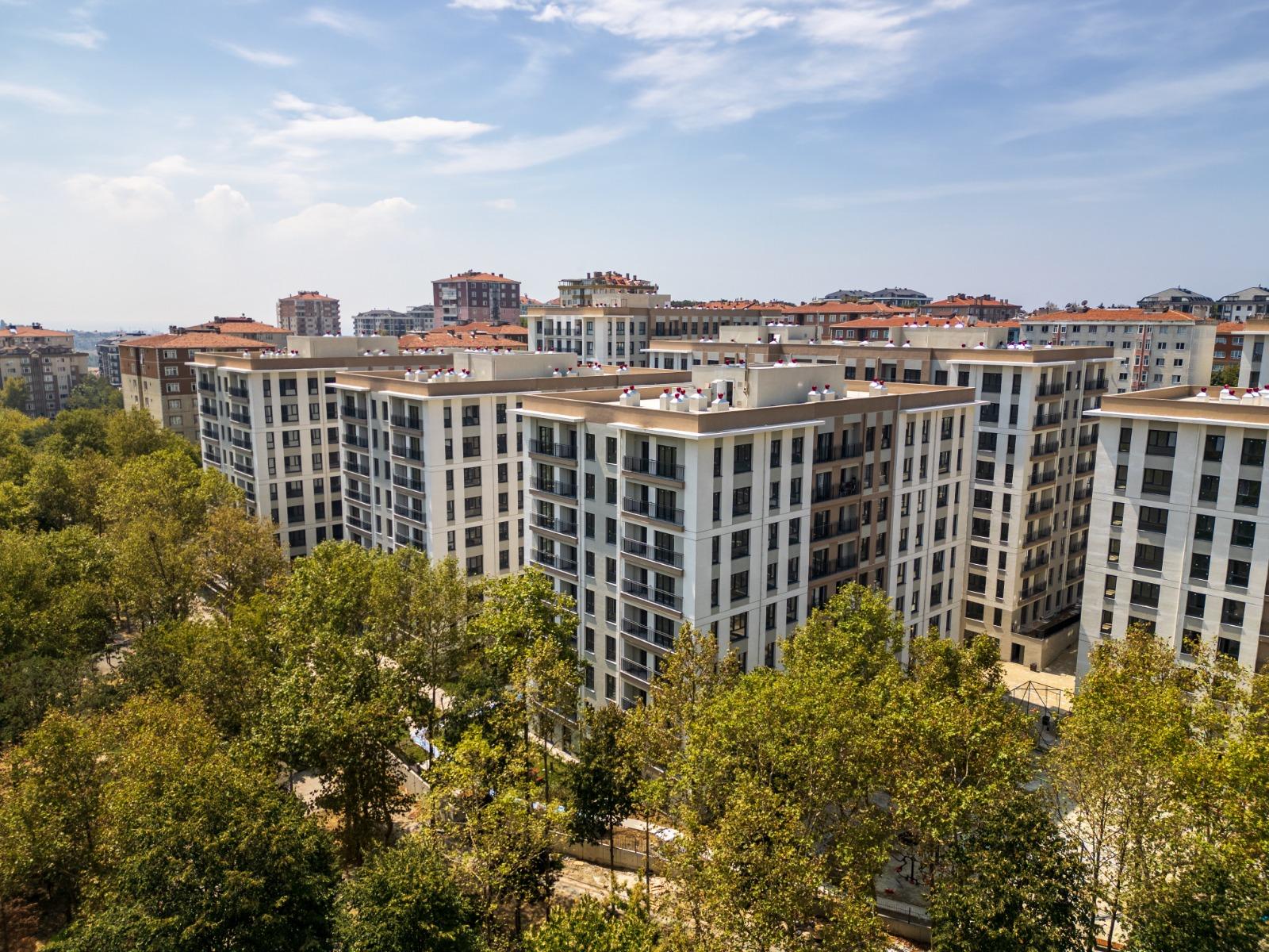 3+1 Apartment in Kırlangıç Evleri Project – Secure, Family-Oriented Living in Beylikdüzü