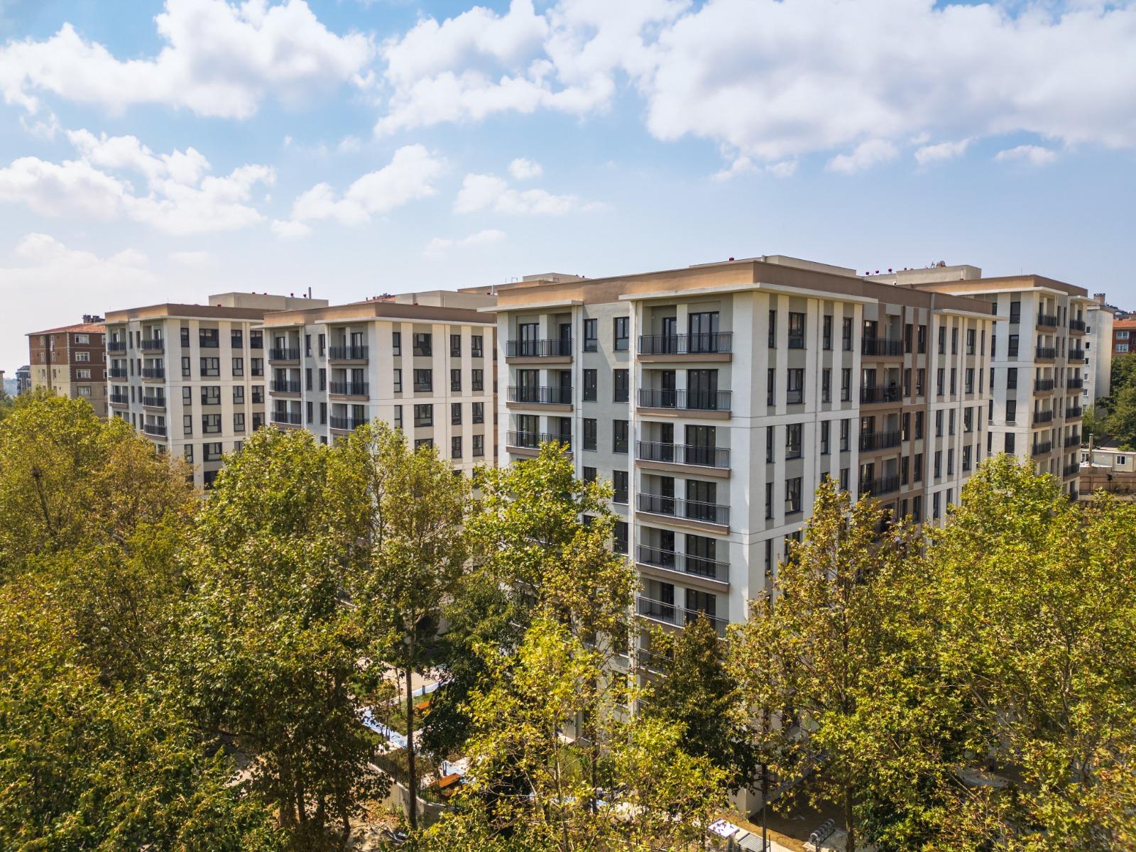 3+1 Apartment in Kırlangıç Evleri Project – Secure, Family-Oriented Living in Beylikdüzü