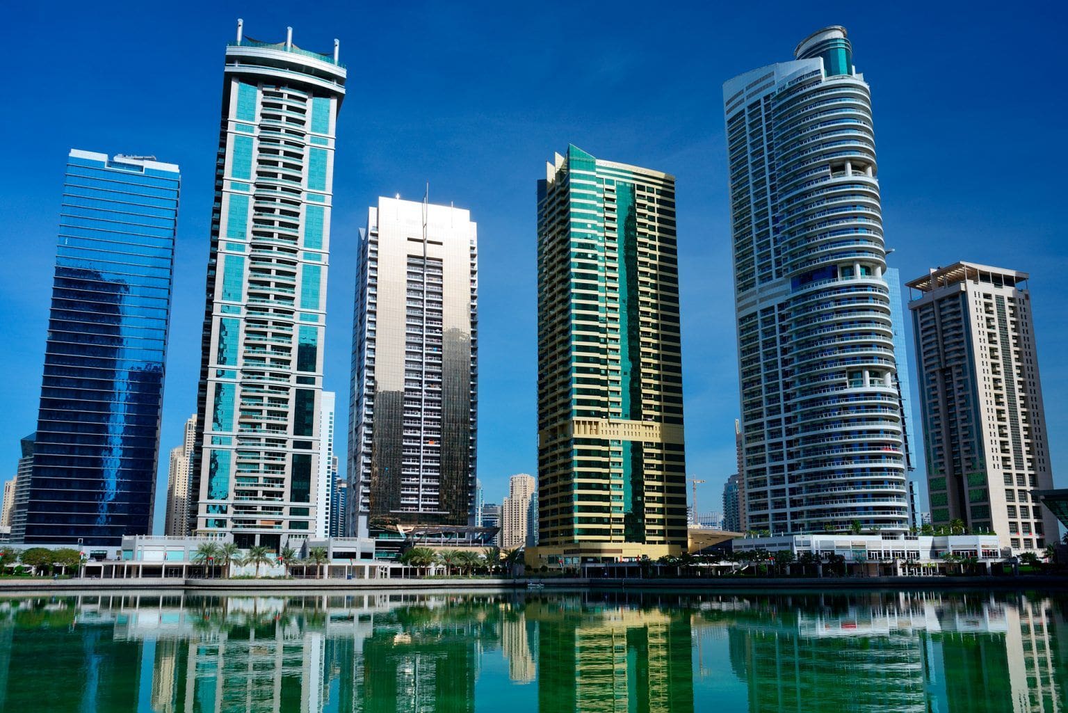 Lake City Tower - 1 Bedroom Apartment