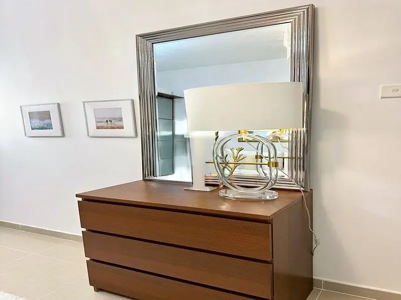 Lake City Tower - 1 Bedroom Apartment