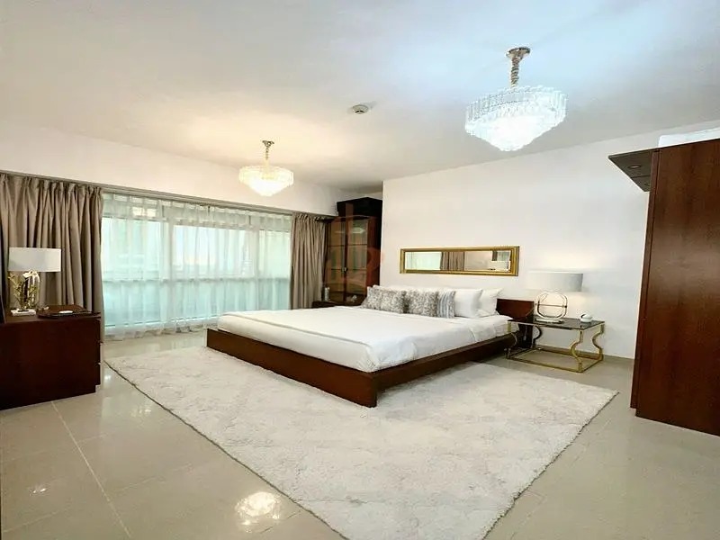 Lake City Tower - 1 Bedroom Apartment
