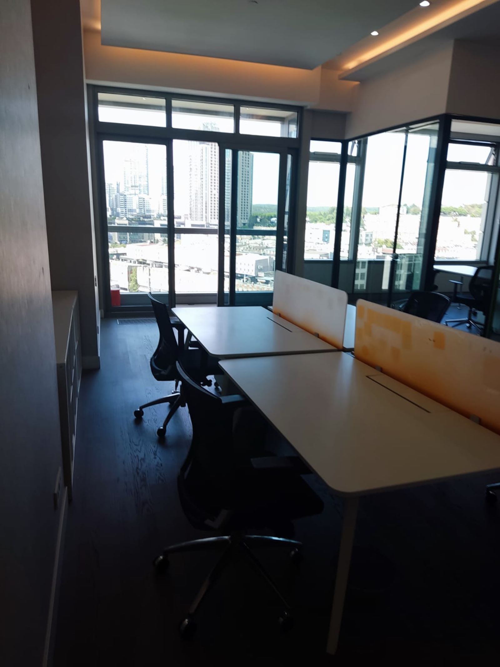 120 m² Luxuriously Furnished Office in Maslak 42