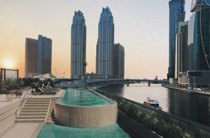 One Riverpoint - 2 Bedroom Apartment - Iconic Waterfront Living, Business Bay