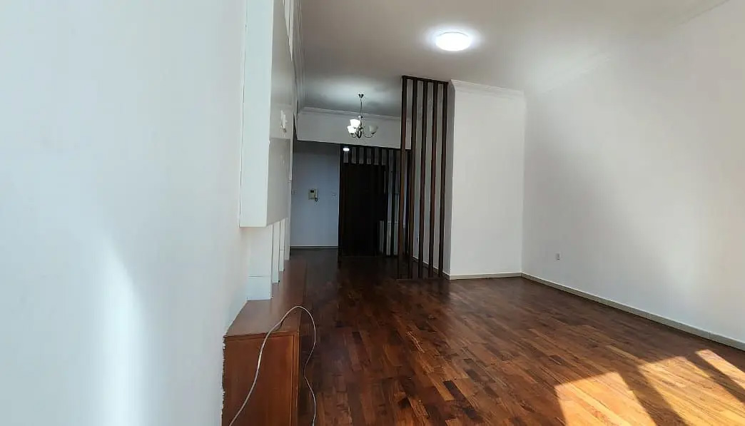 Ontario Tower-1 Bedroom Apartment-Vacant and Close to Metro