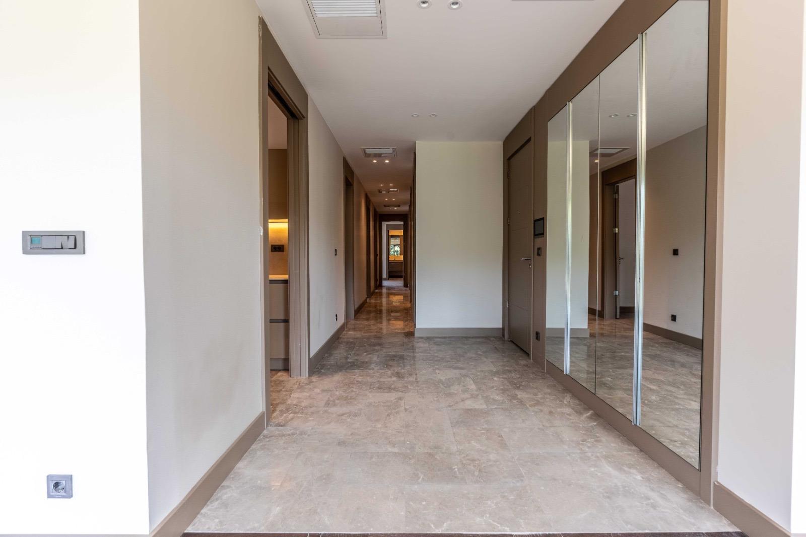 Privé Kemer: 5+1 Terrace Apartment in Göktürk – Citizenship Eligible