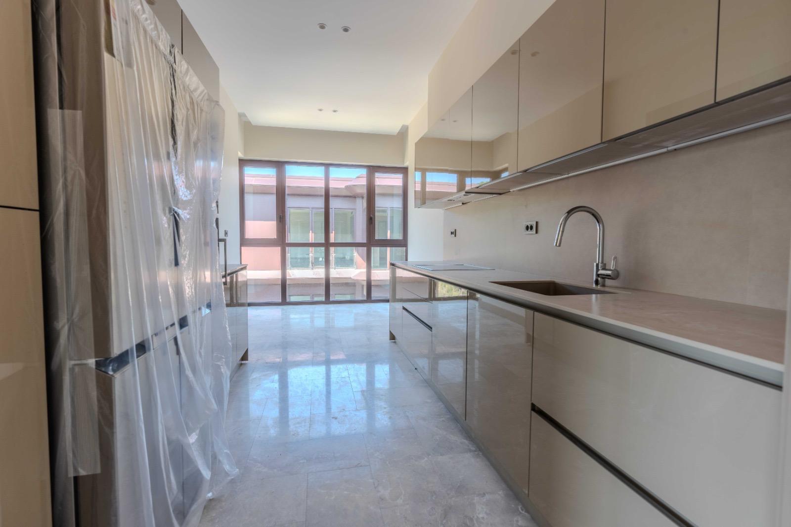 Privé Kemer: 5+1 Terrace Apartment in Göktürk – Citizenship Eligible