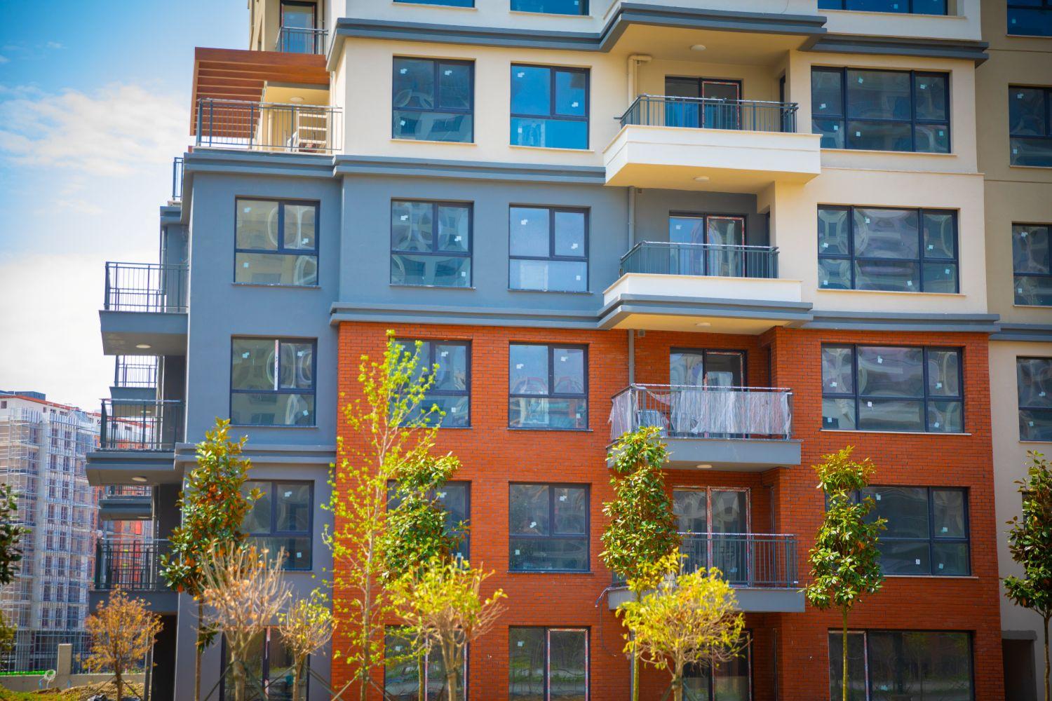 3+1 Apartment at Referans Beylikdüzü - Modern Living with Garden and Terrace - Suitable for Citizenship