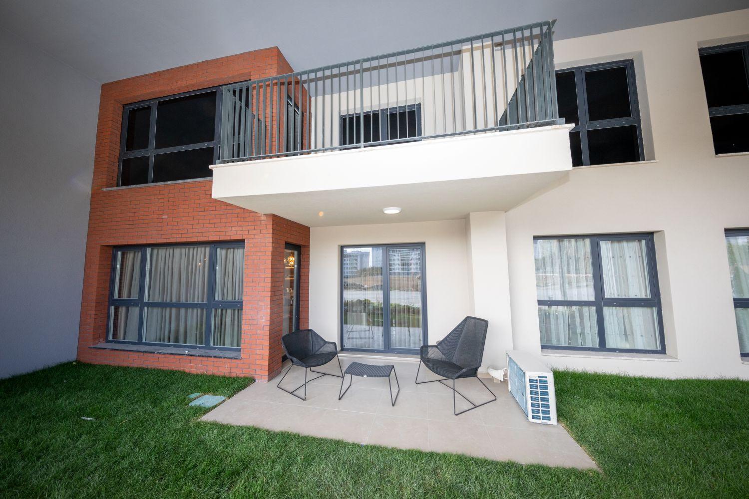 3+1 Apartment at Referans Beylikdüzü - Modern Living with Garden and Terrace - Suitable for Citizenship