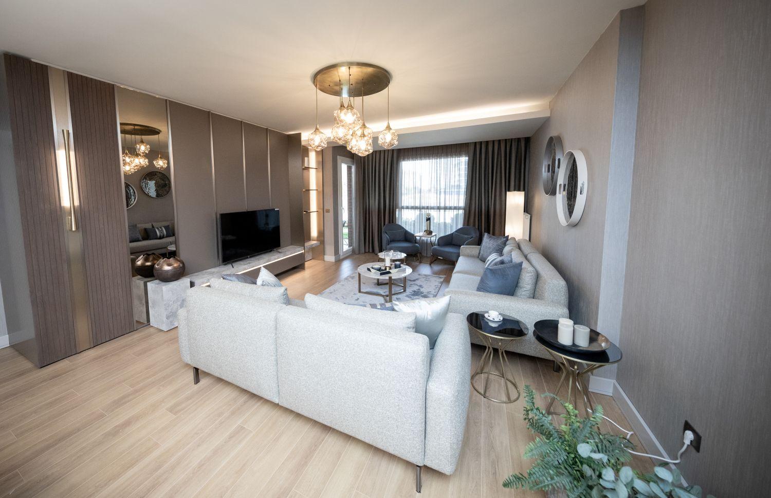 3+1 Apartment at Referans Beylikdüzü - Modern Living with Garden and Terrace - Suitable for Citizenship