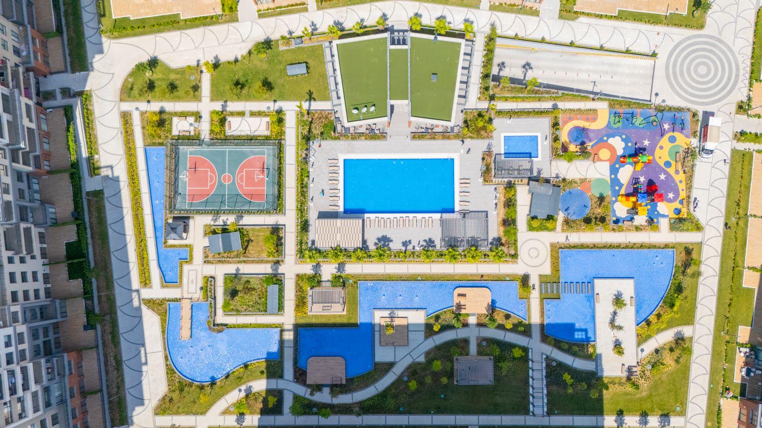 3+1 Apartment at Referans Beylikdüzü - Modern Living with Garden and Terrace - Suitable for Citizenship