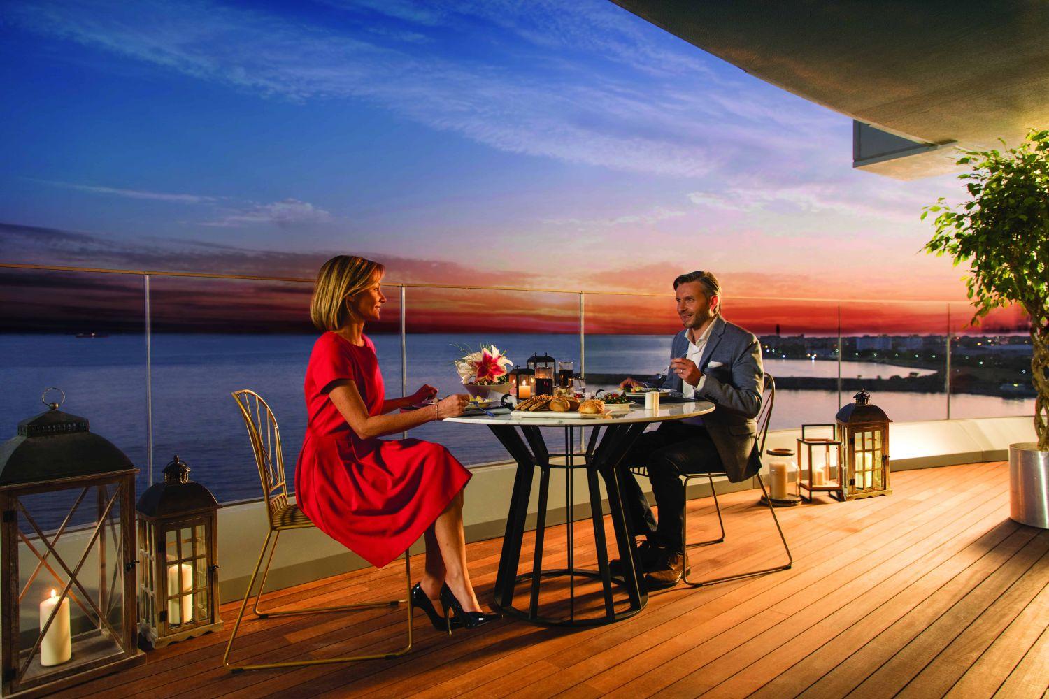 SeaPearl Ataköy: Satılık Lüks 1+1 Denize Sıfır Daire - Vatandaşlığa Uygun