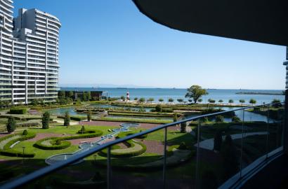 SeaPearl Atakoy: Luxury 2,5+1 Seafront Apartment - Suitable for Citizenship