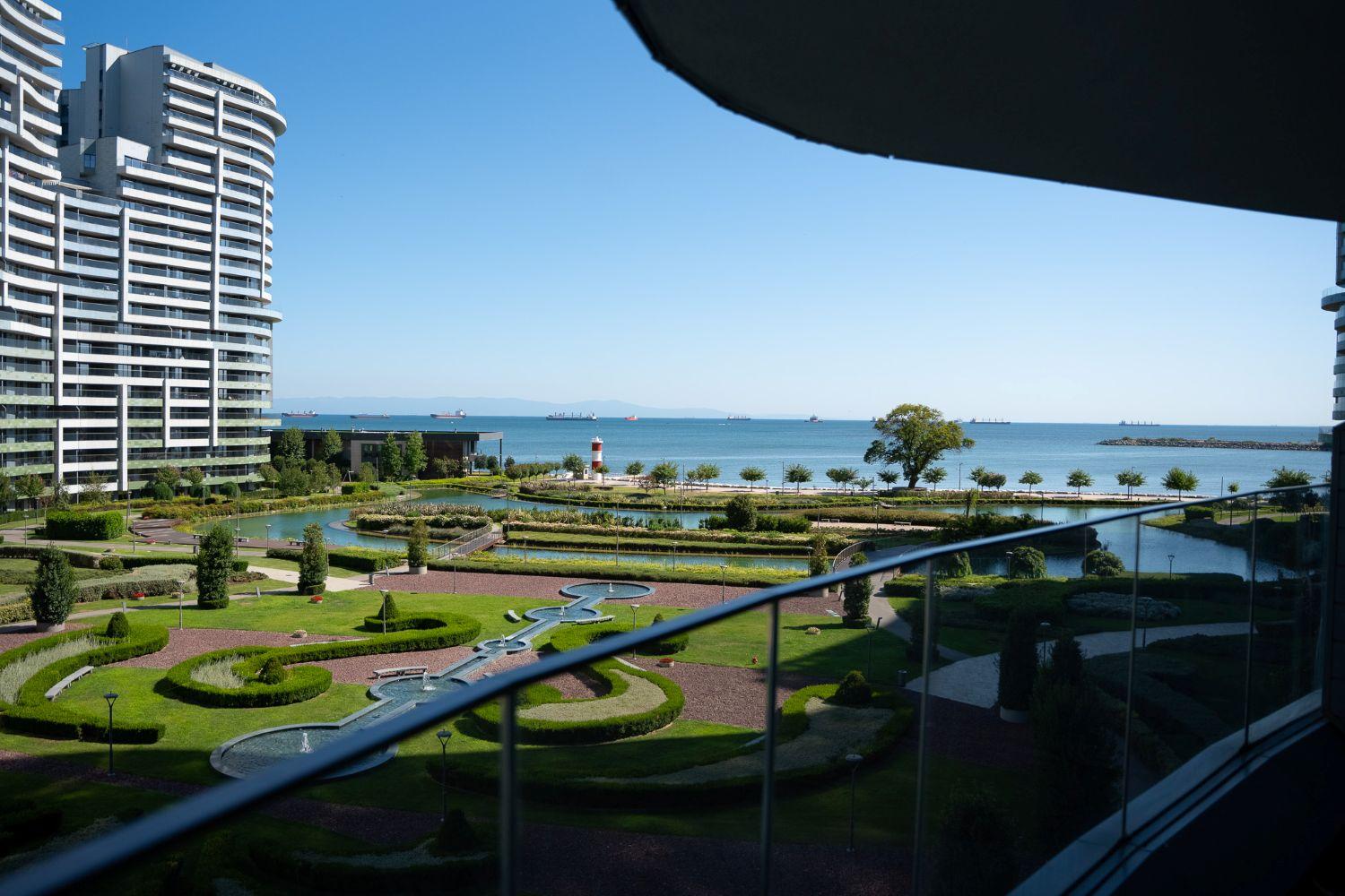 SeaPearl Ataköy: Satılık Lüks 1+1 Denize Sıfır Daire - Vatandaşlığa Uygun