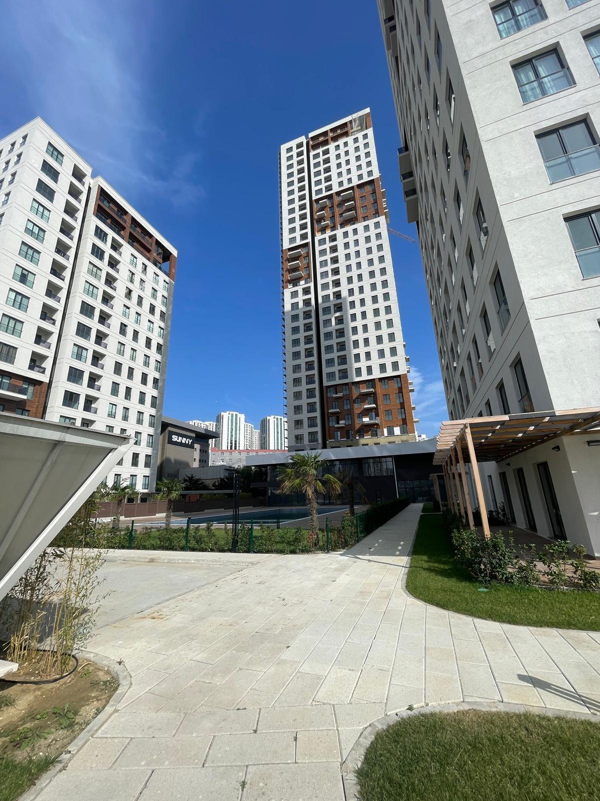 Self Istanbul: Luxury 6+1 Penthouse Apartment Investment Opportunity - Suitable for Citizenship