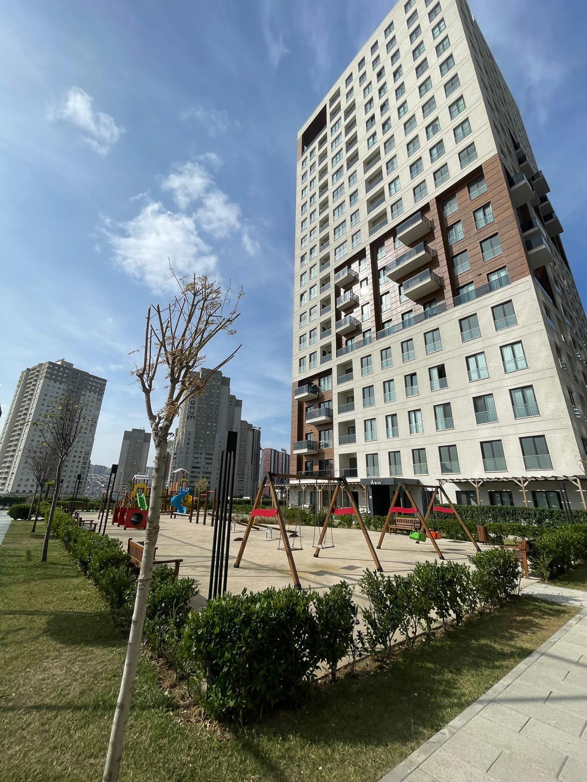 Self Istanbul: Luxury 6+1 Penthouse Apartment Investment Opportunity - Suitable for Citizenship