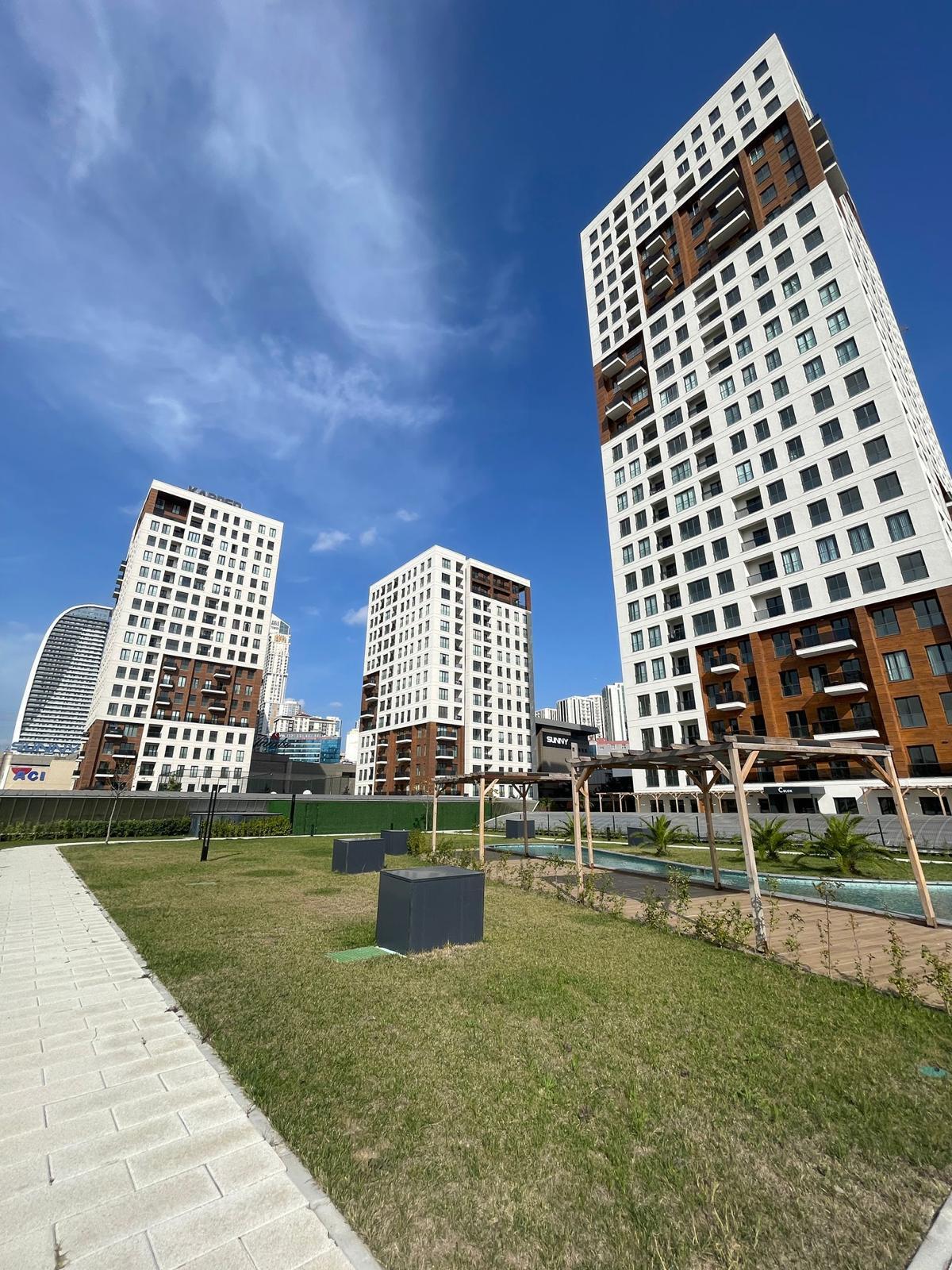 Self Istanbul: Luxury 6+1 Penthouse Apartment Investment Opportunity - Suitable for Citizenship