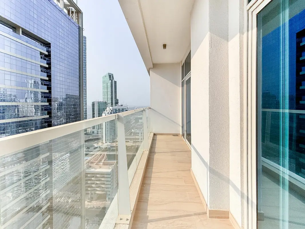 Studio One Tower-1 Bedroom Apartment-Ready to Move In - High Floor - Sea View - Vacant