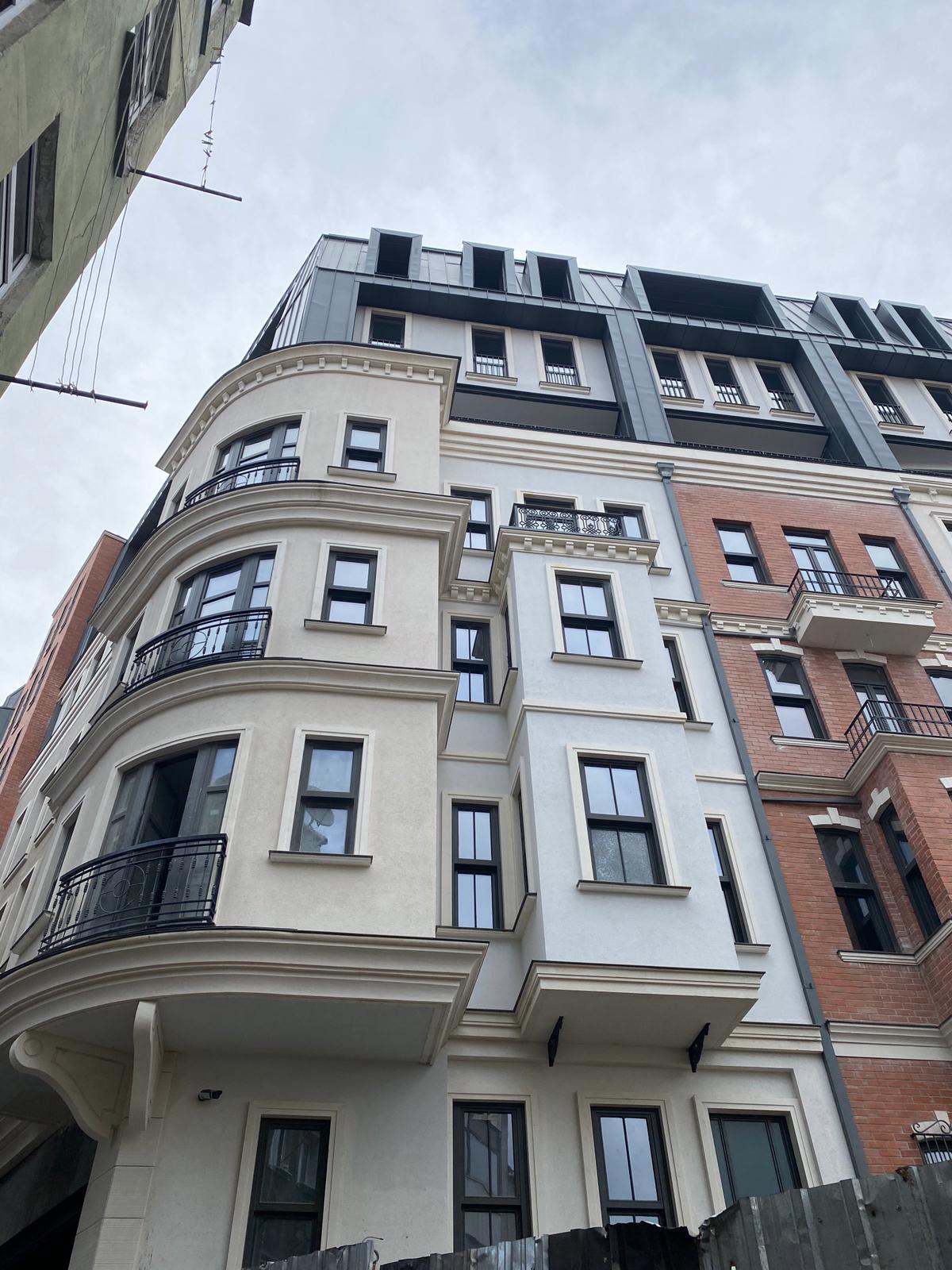 Luxury 1+1 Apartment in Beyoğlu Taksim 360 Project - Eligible for Citizenship