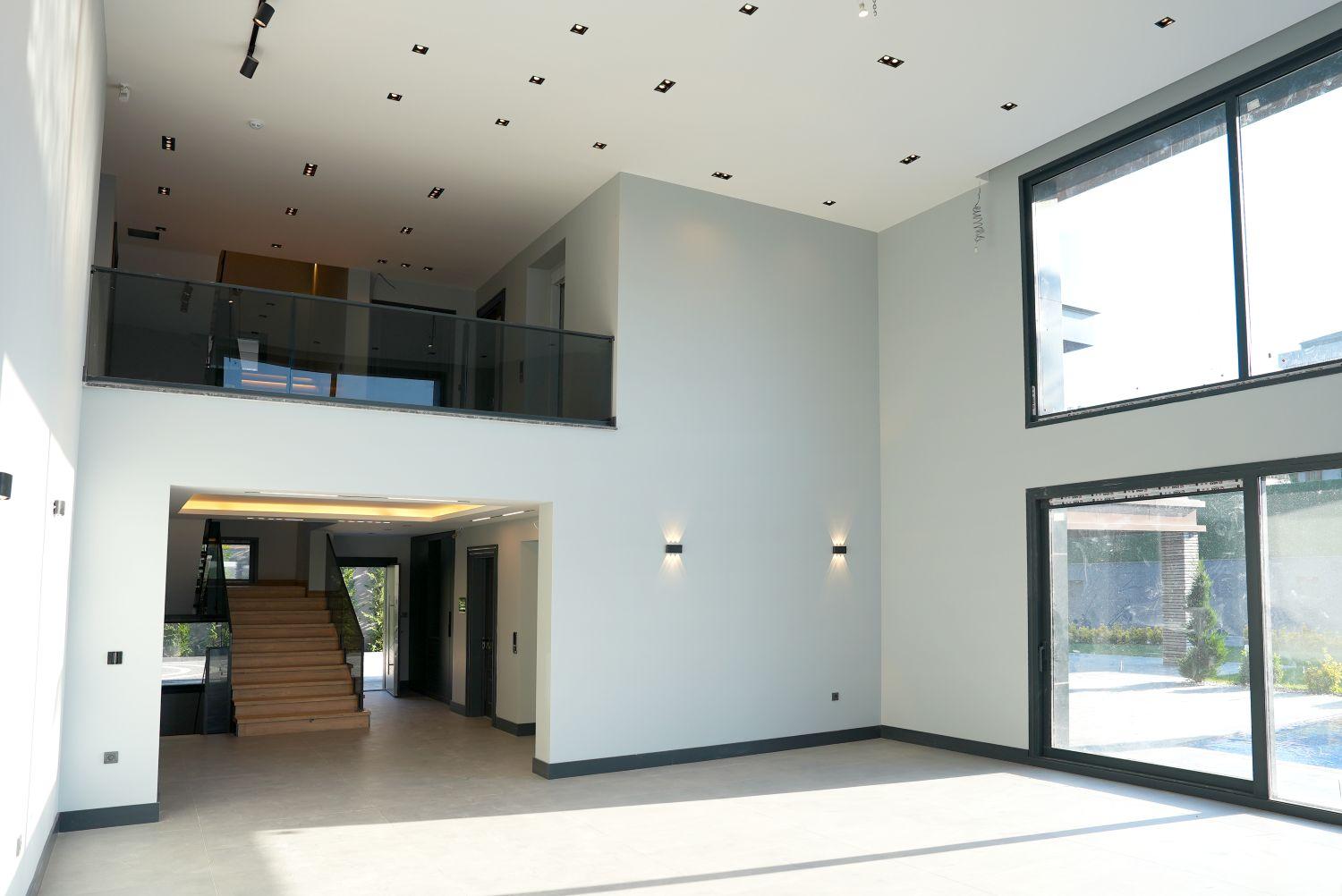 Luxury Villa for Sale in Tepekent | 950m² Smart Home & 2100m² Garden