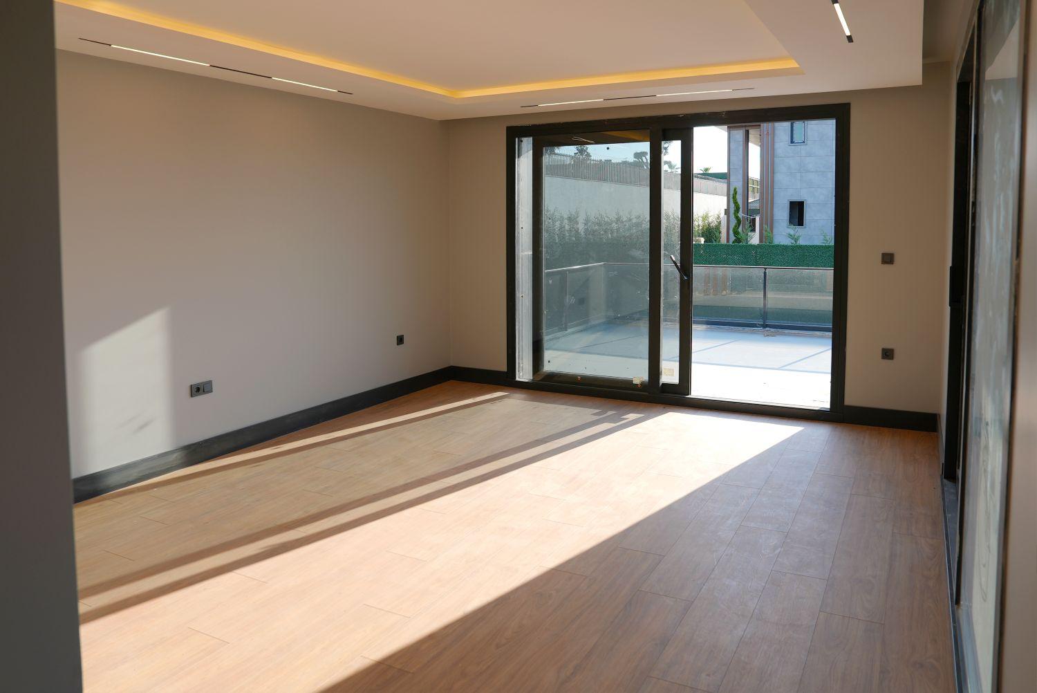 Luxury Villa for Sale in Tepekent | 950m² Smart Home & 2100m² Garden