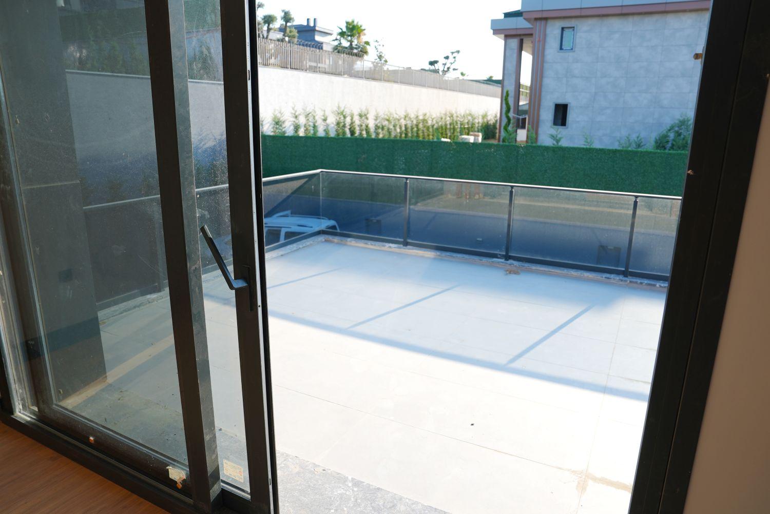 Luxury Villa for Sale in Tepekent | 950m² Smart Home & 2100m² Garden