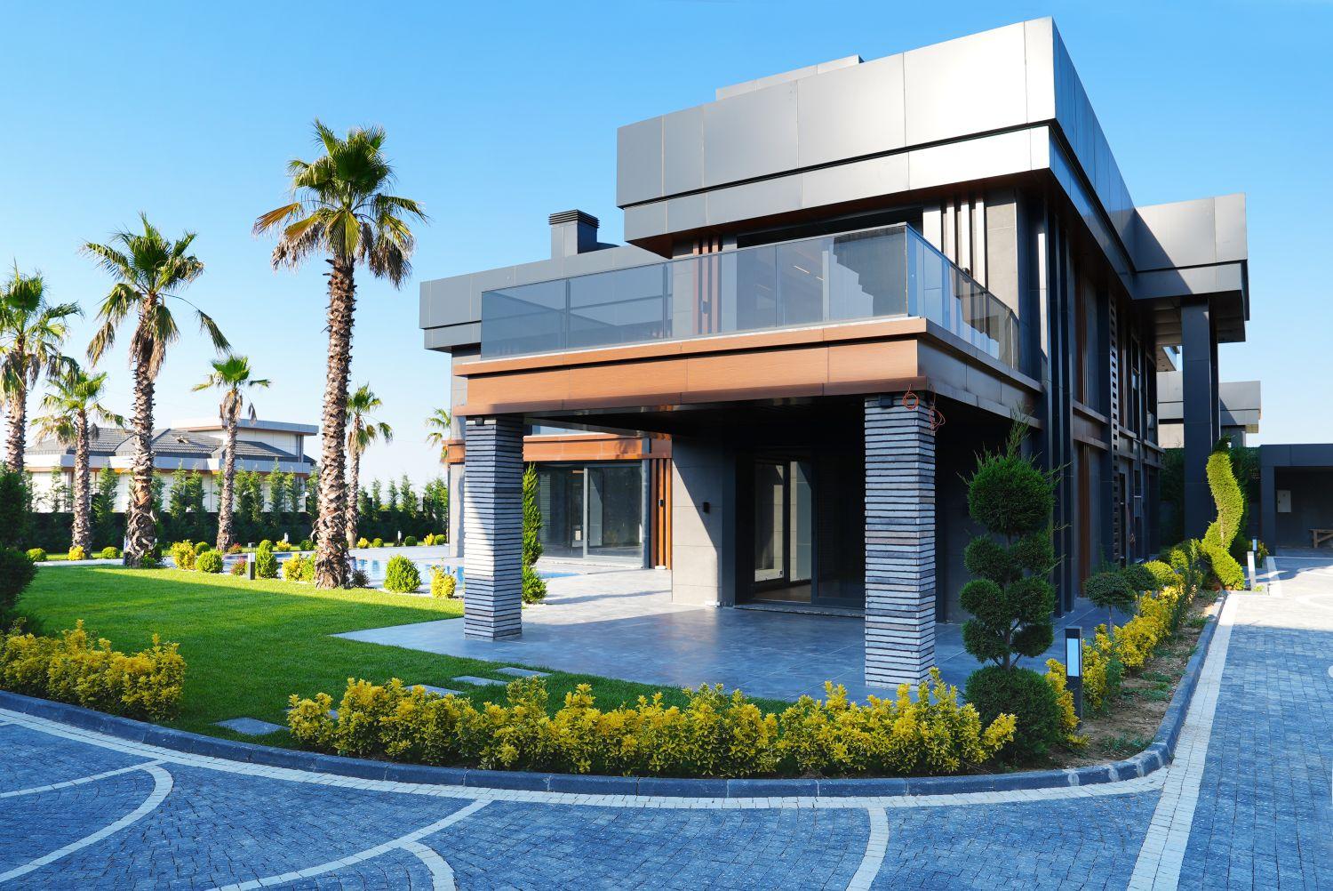 Luxury Villa for Sale in Tepekent | 950m² Smart Home & 2100m² Garden