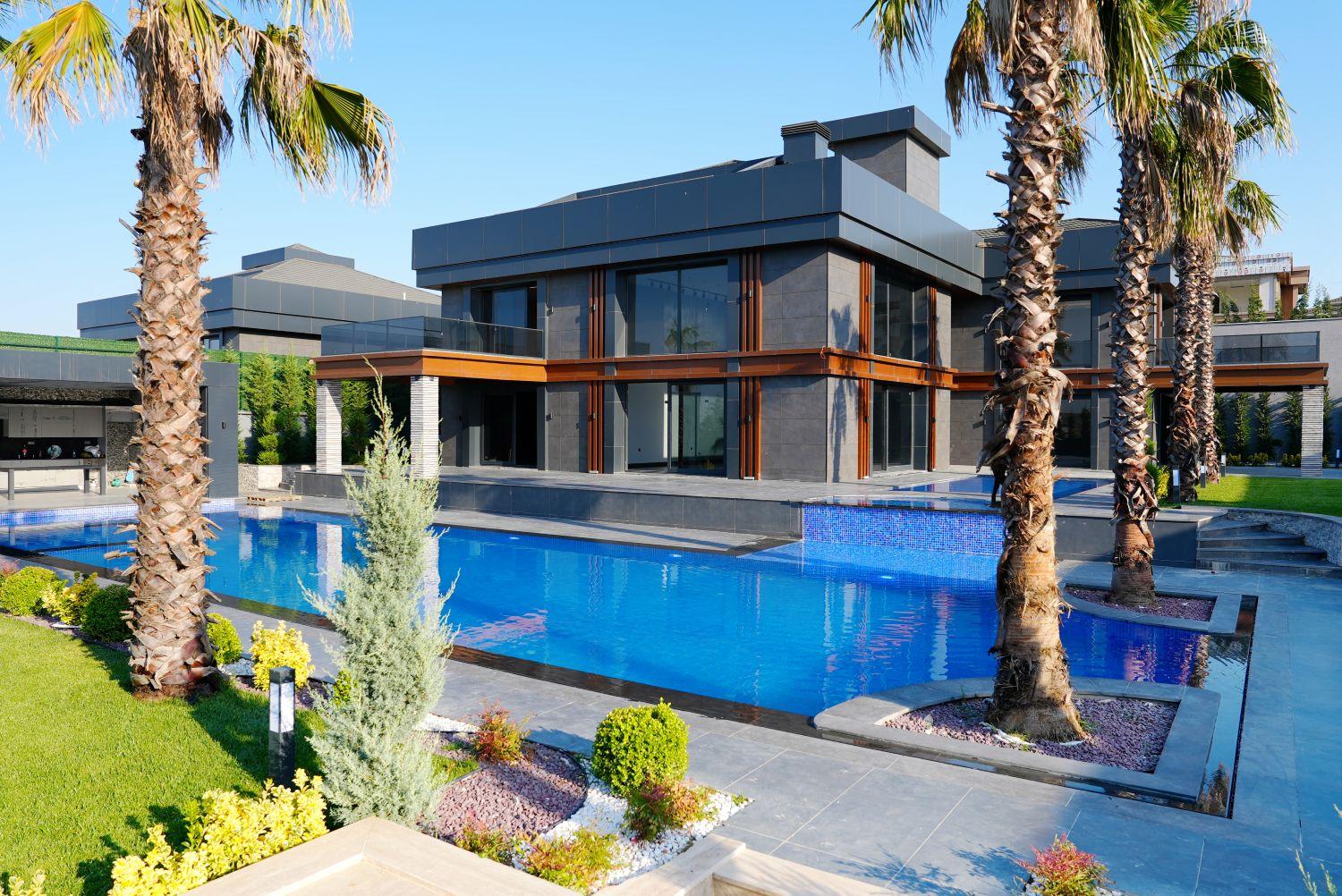 Luxury Villa for Sale in Tepekent | 950m² Smart Home & 2100m² Garden