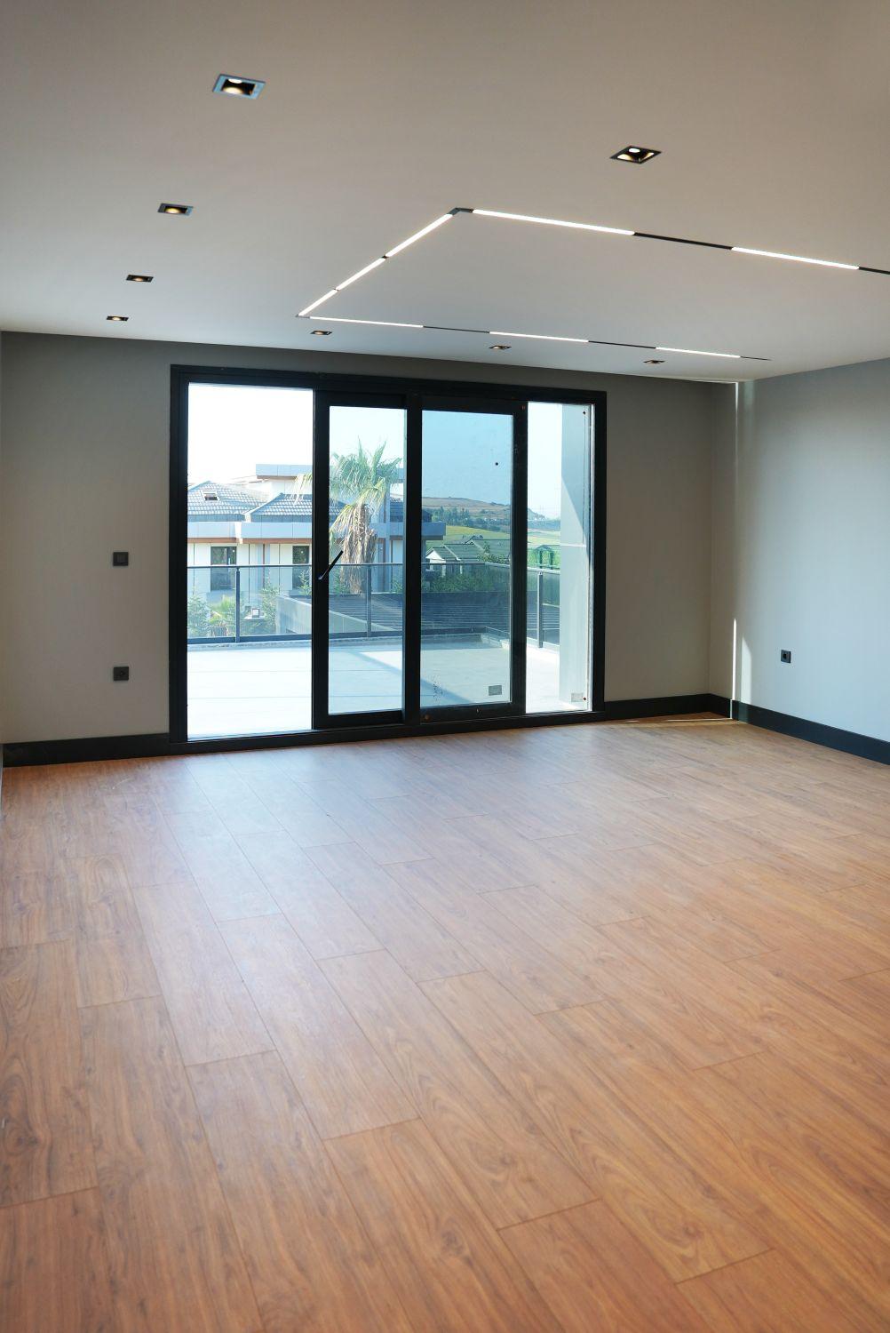 Luxury Villa for Sale in Tepekent | 950m² Smart Home & 2100m² Garden