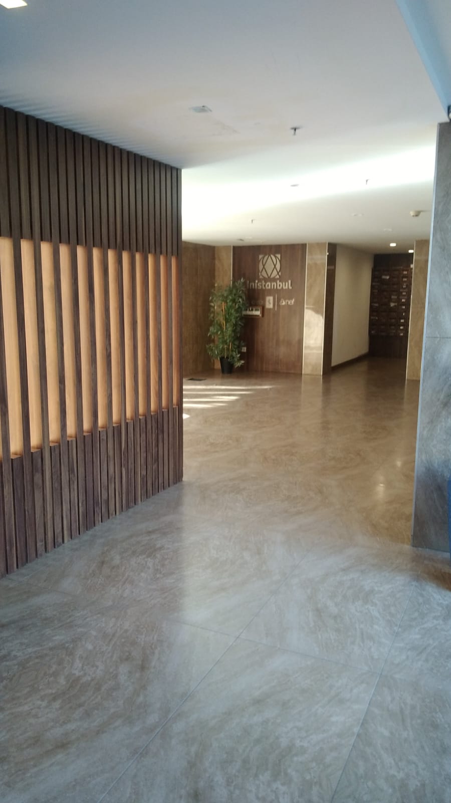 Luxury 1+1 Furnished Apartment for Rent in Istanbul Topkapı Site