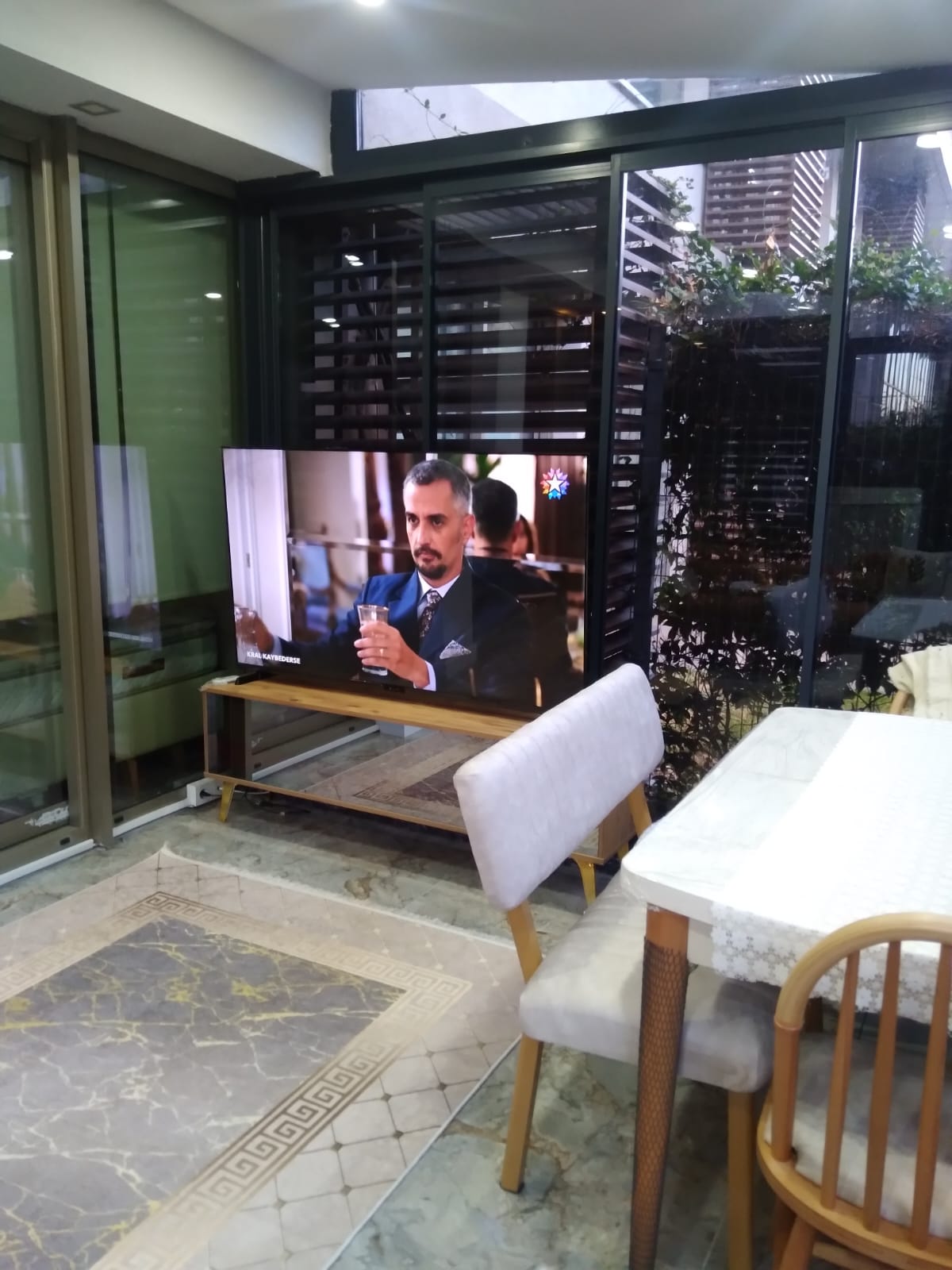 Luxury 1+1 Furnished Apartment for Rent in Istanbul Topkapı Site