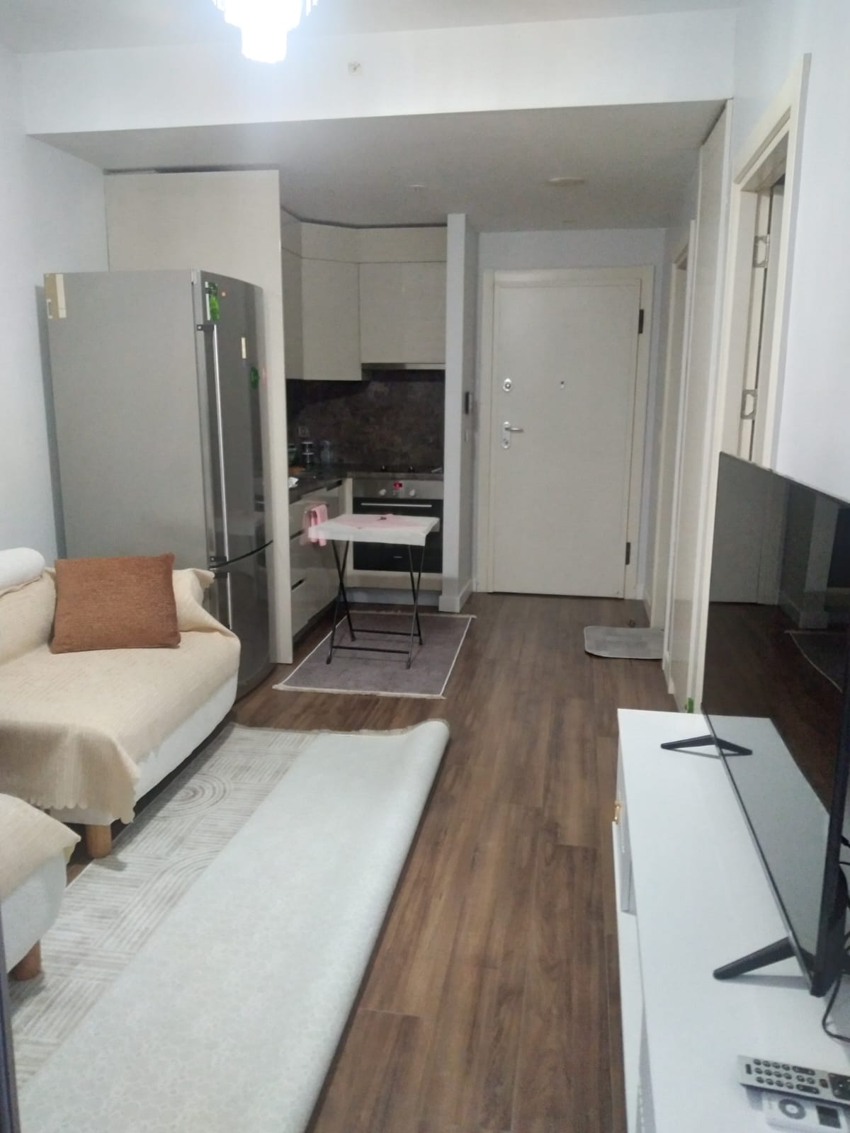 Luxury 1+1 Furnished Apartment for Rent in Istanbul Topkapı Site