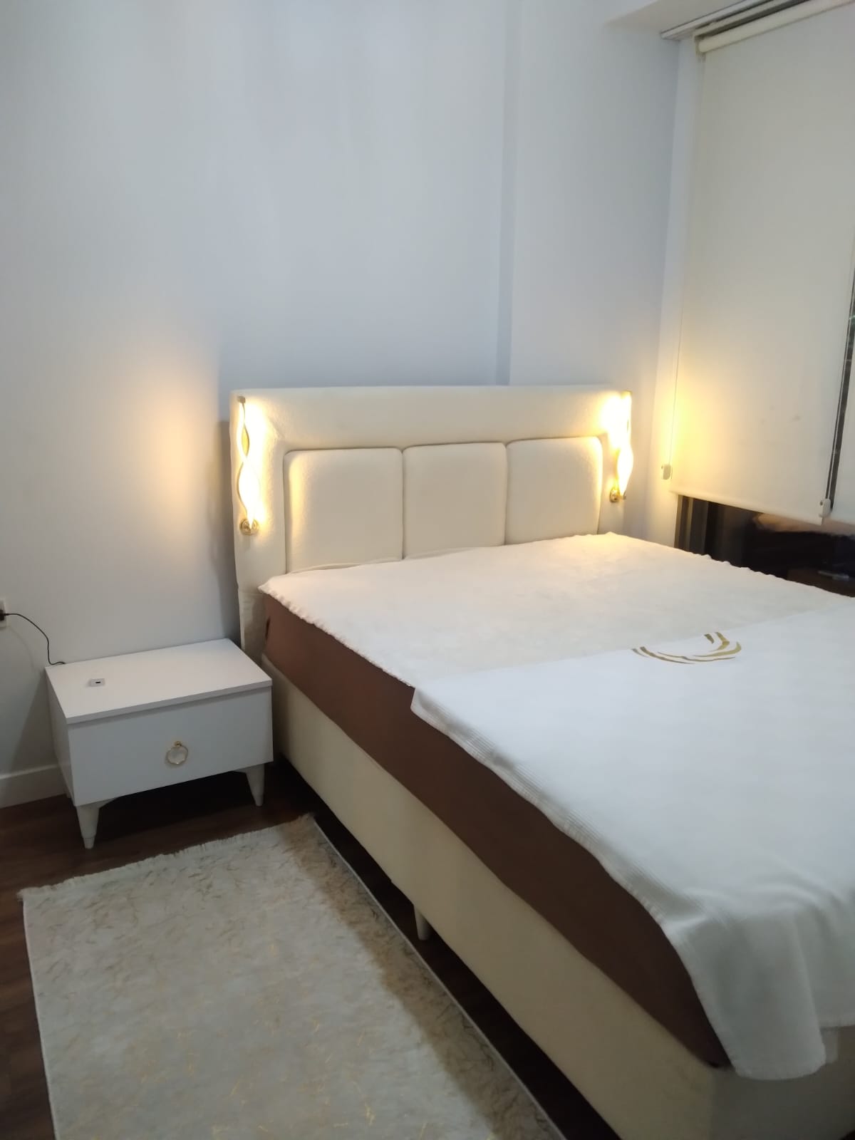Luxury 1+1 Furnished Apartment for Rent in Istanbul Topkapı Site