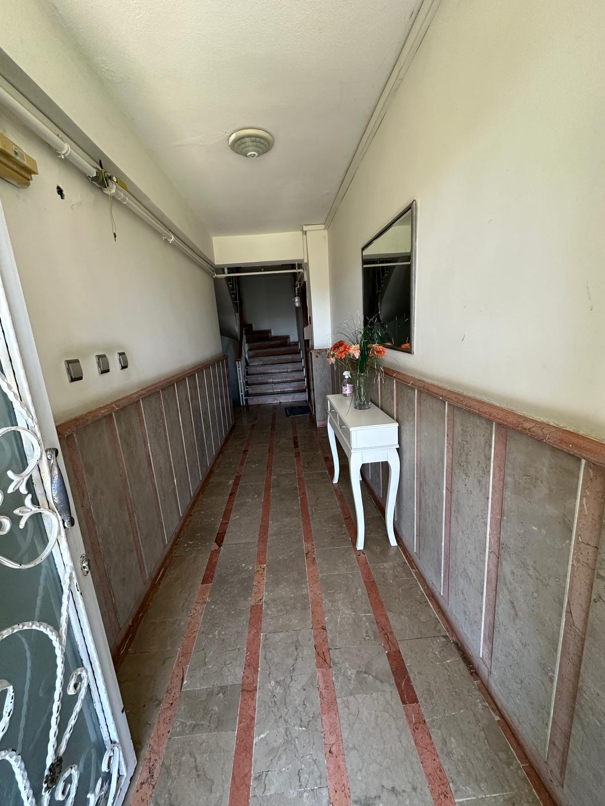 Yeniköy Apartment for Sale - Bosphorus View, 300 m² Land Share, with Pool and Garden 3+1 - Suitable for Citizenship